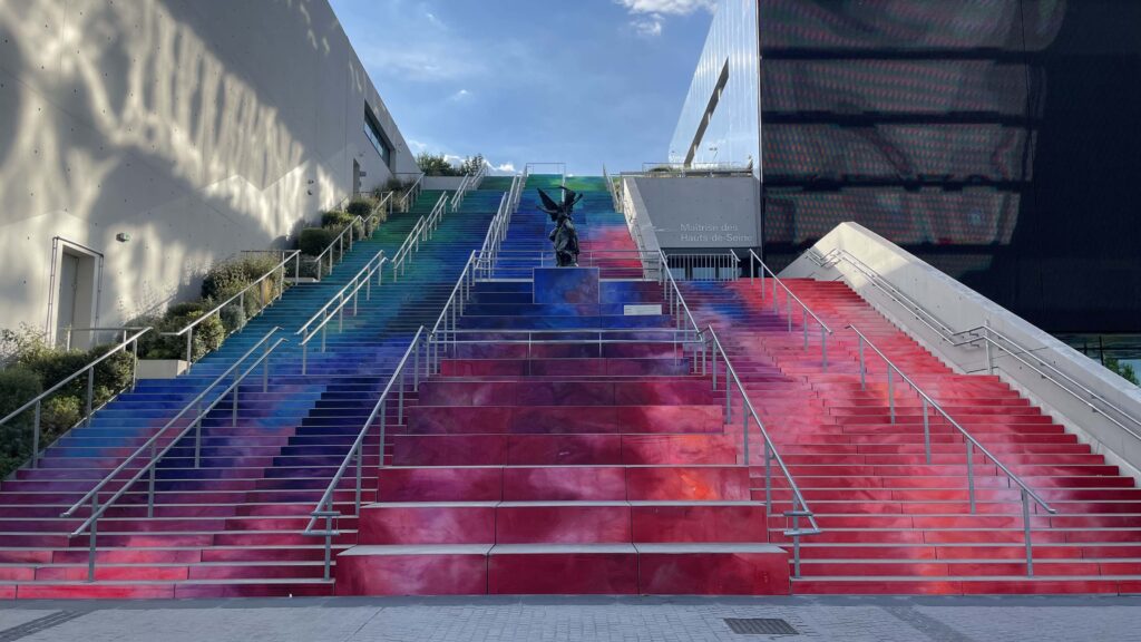 Les Extatiques : faune et flore s’invitent en plein cœur de La Défense